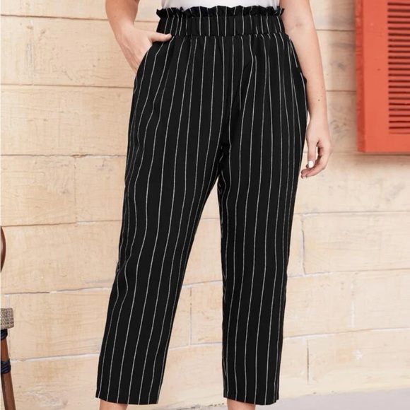 NWOT Curvy High Waisted Paper-bag Pinstripe Trousers - Picture 2 of 5